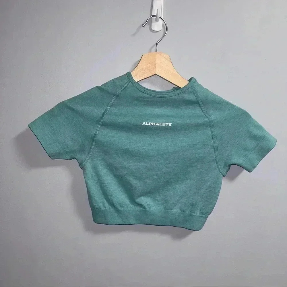Alphalete Amplify SS Crop Top